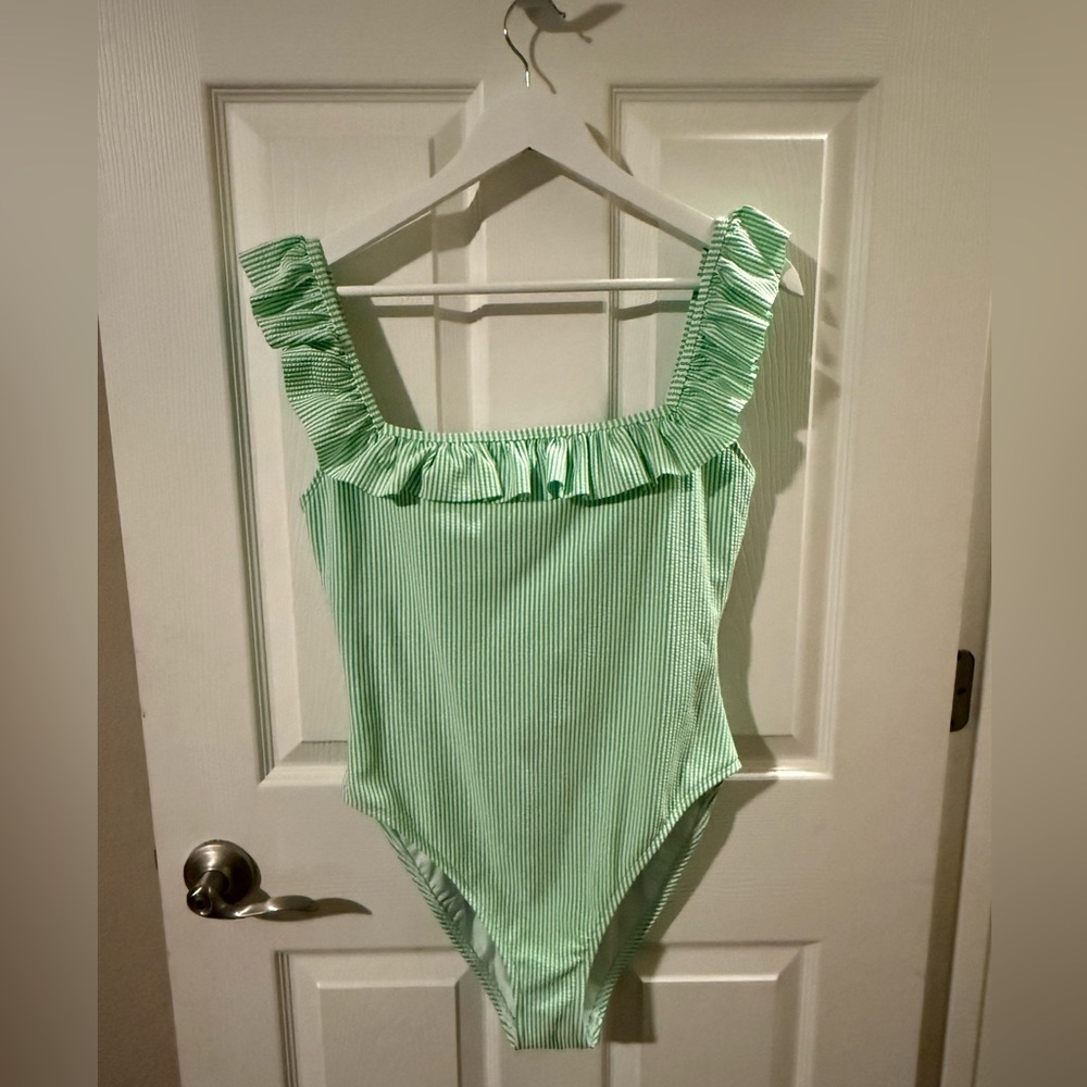Authentic Lilly Pulitzer Mint and White Striped Ruffle Swimsuit! Size: 10!